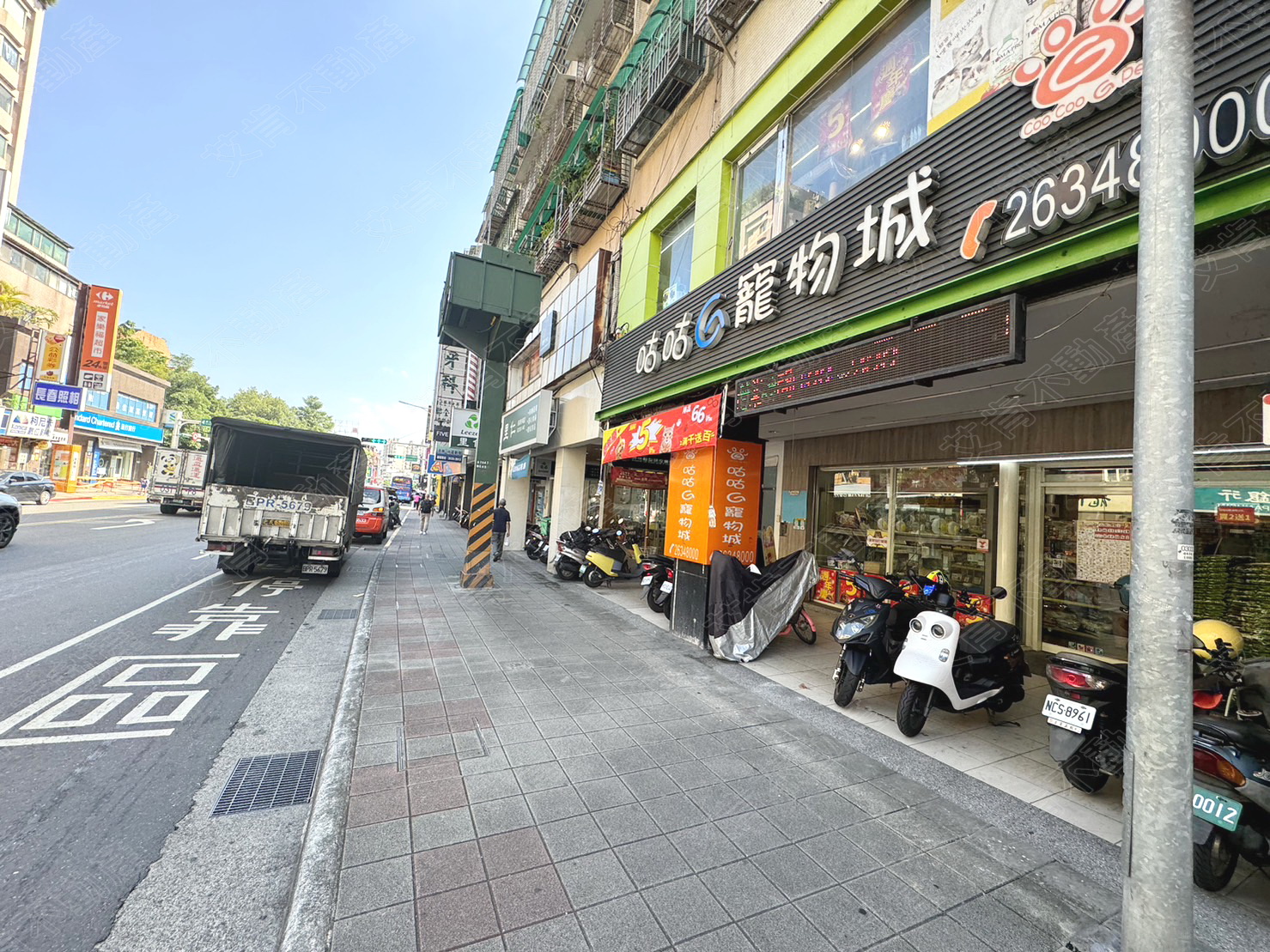 ICAN東湖路/百坪店面/公車站前