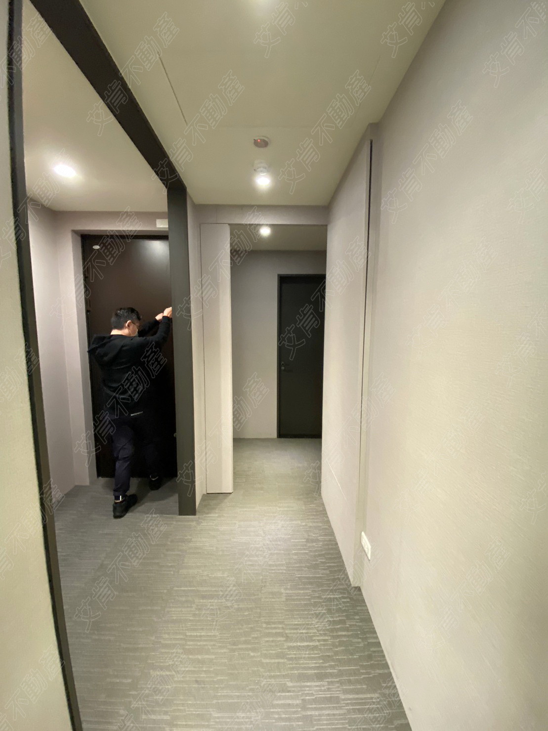 LINE_ALBUM_1111208信義2F遷入交屋_221208_5